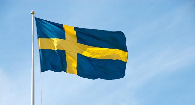 Szwecja ogranicza ruch ciągników 4×2 – zimą tylko z odpowiednimi naciskam